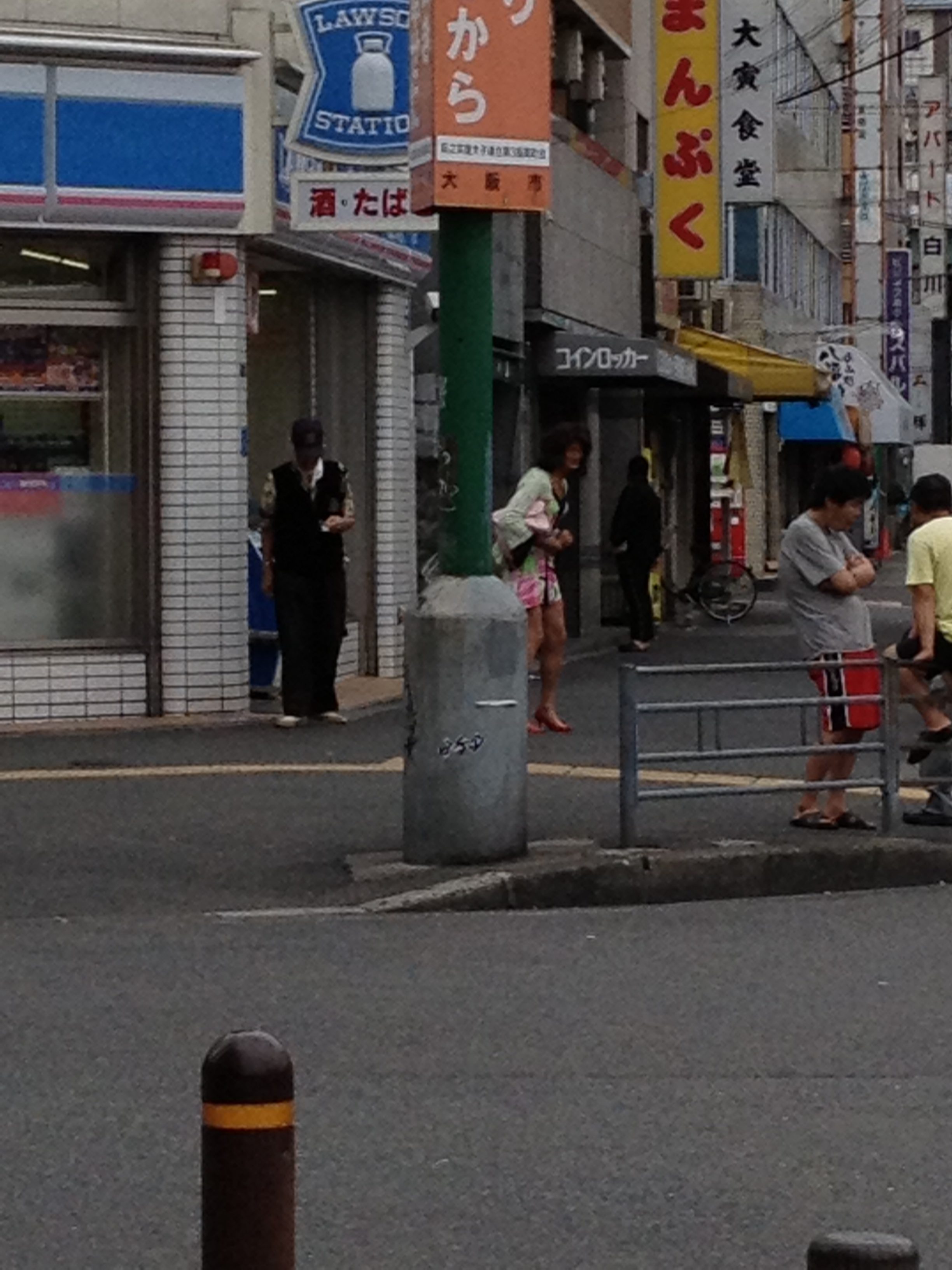 ポン引きのおっさん 愛とほほえみの聖域 ポン引きのおっさん 愛とほほえみの聖域